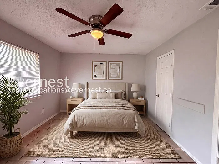2 bed, 1.0 bath, 846 sqft, $1,425 — Photo 4