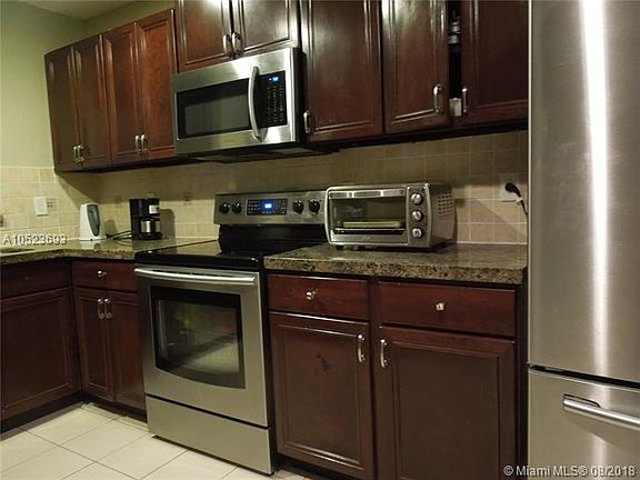4th image of 9810 NW 19th Pl