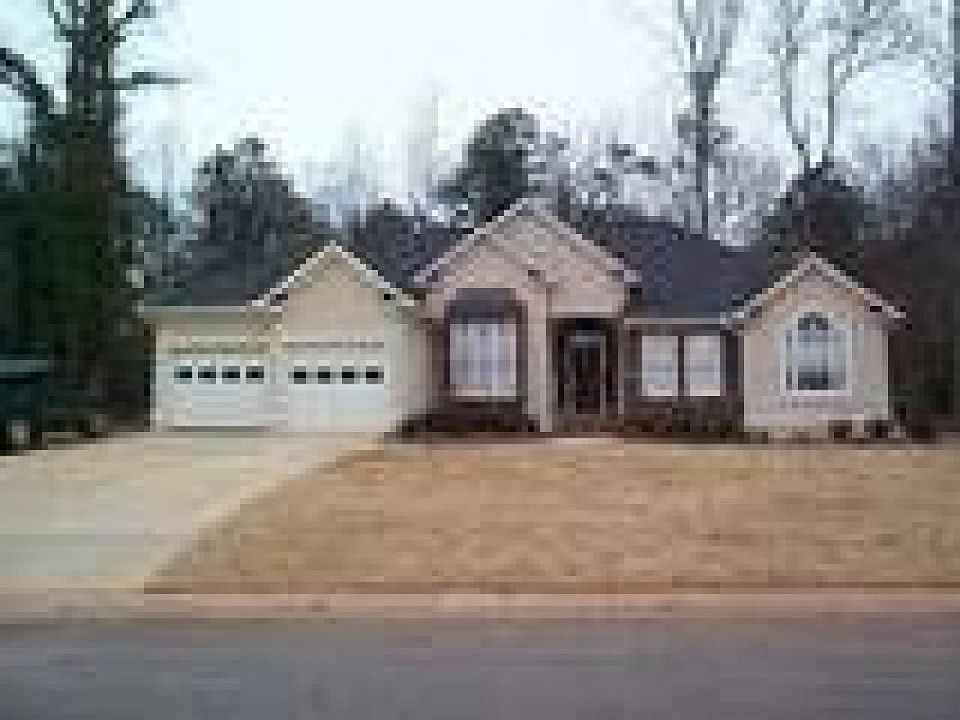 2nd image of 185 Ashbrook Dr