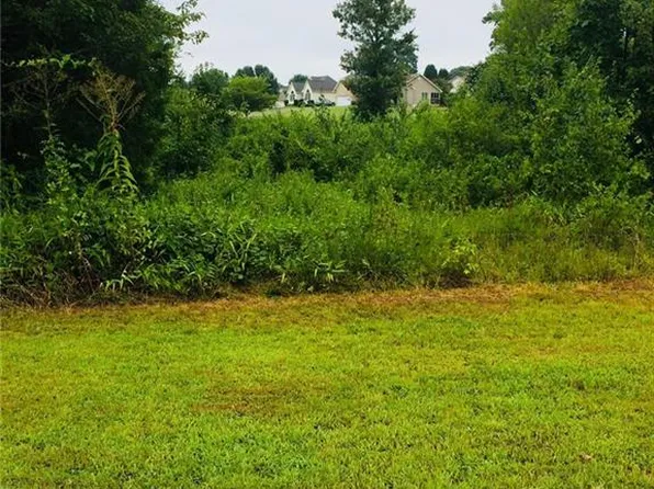 1549 Nazareth Ln, Conover, NC 28613