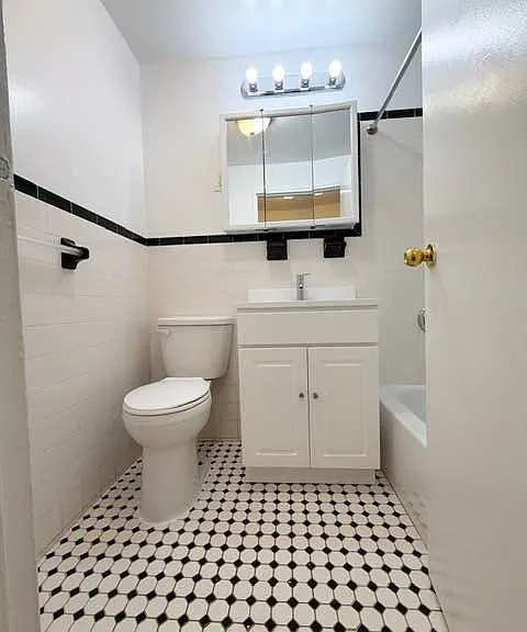 135-20 82nd Ave #2 — Photo 7