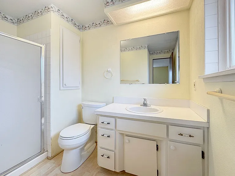 41 McLaughlin Rd — Photo 36