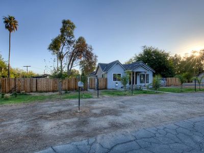 4906 E Tyler Ave, Fresno, CA, 93727