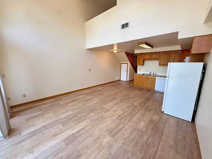 816 S College Ave #1 — Photo 8