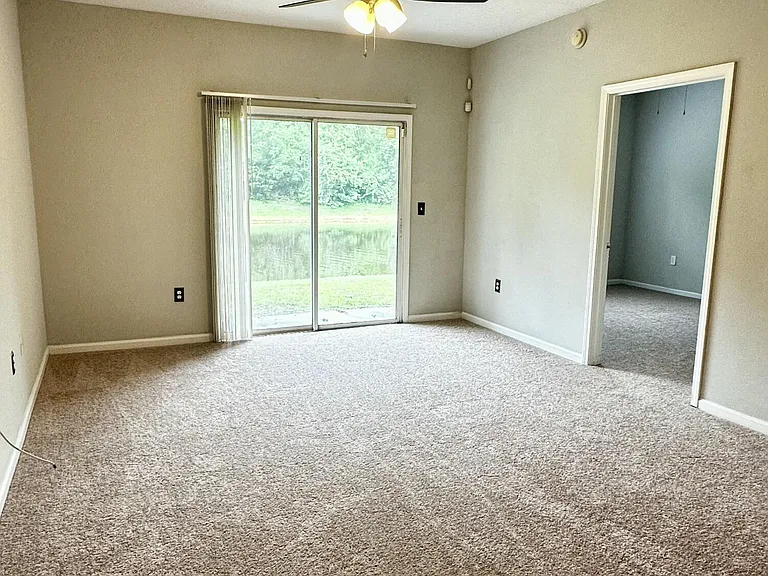 6985 Ortega Woods Dr #8 — Photo 4