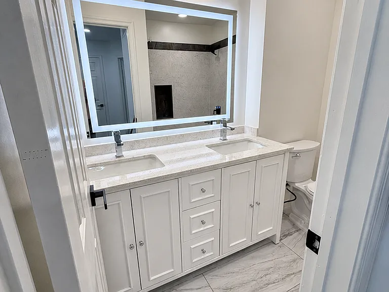 101 Laurel Cir — Photo 13
