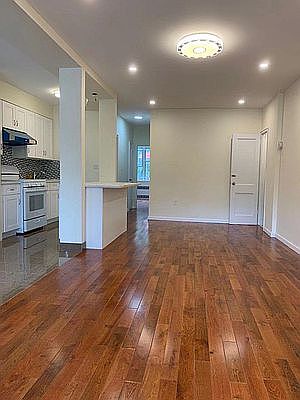 1st image of 3148 Kings Hwy Floor 2