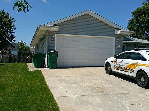 4th image of 2805 Joe Adler Dr