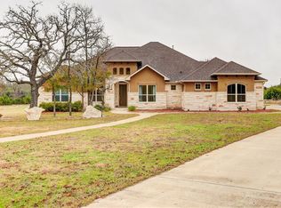 109 E Majestic Oak Ln, Georgetown, TX 78633
