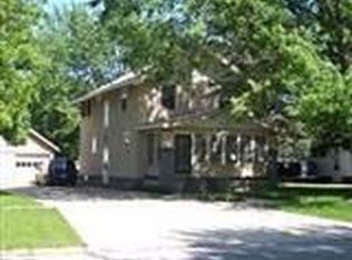 613 Vestal St, Storm Lake, IA 50588
