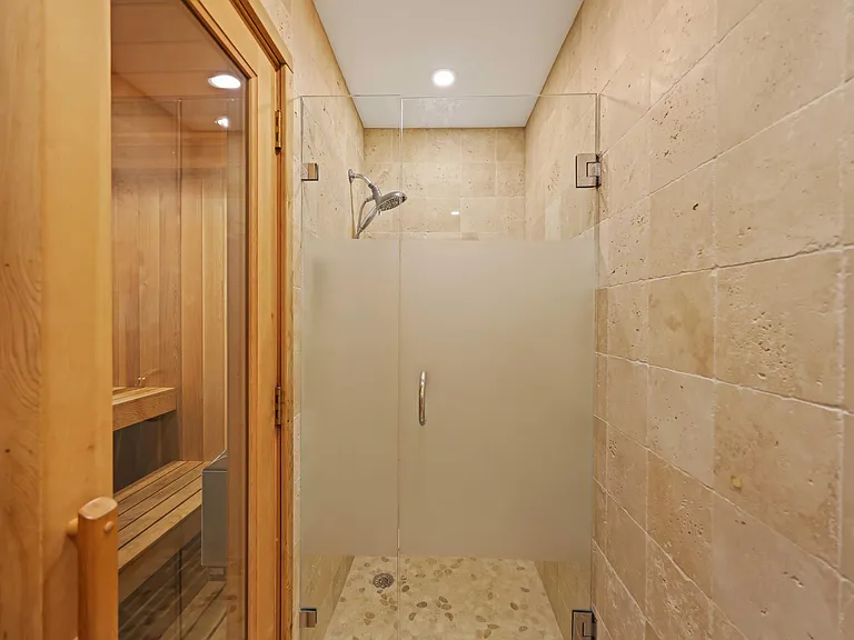 511 Bayshore Dr #401 — Photo 37