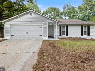5852 Fox Run, Rex, GA 30273