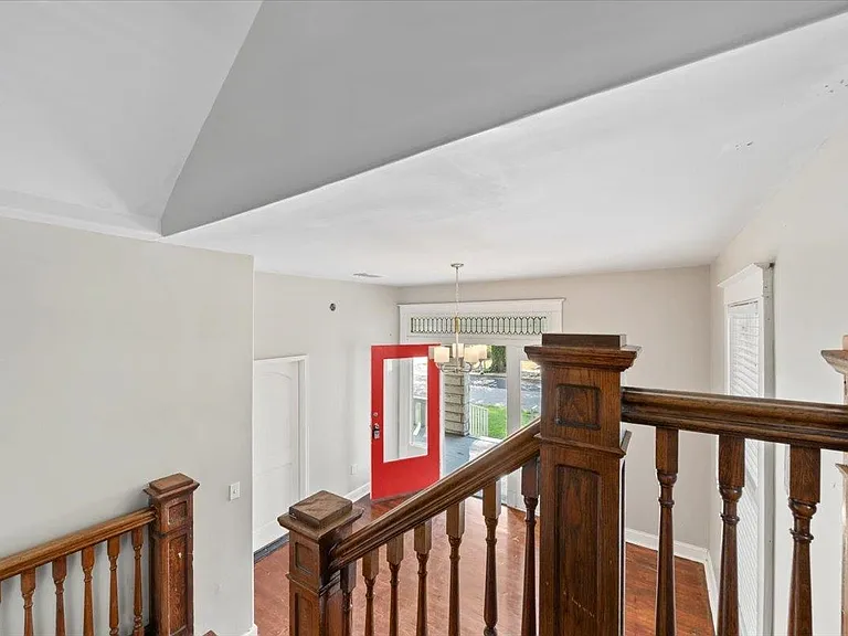 196 N McNeil St — Photo 7
