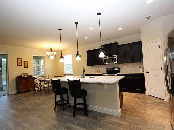 3rd image of 278 River Vale Ln