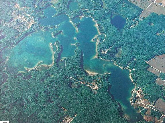 3rd image of 0 Pearl Lake Ct