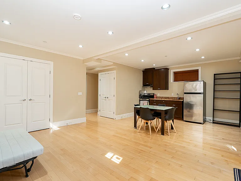 2492 W 45th Ave #B — Photo 7