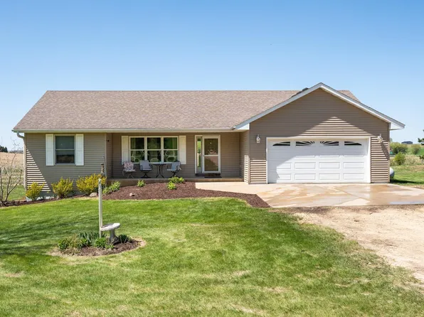 24215 Joan Ave, Hampton, MN 55031