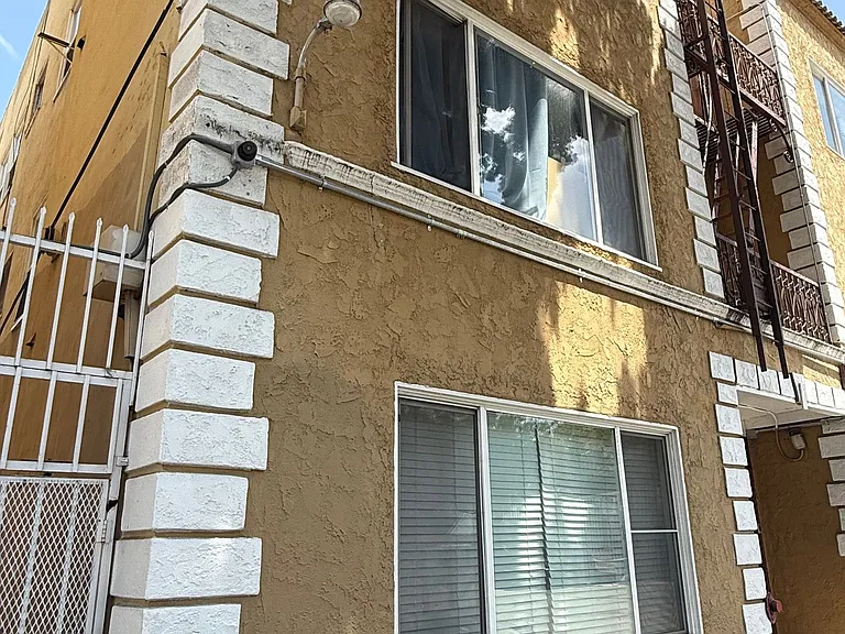437-443 Hartford LLC "Hartford Hills" — Photo 10