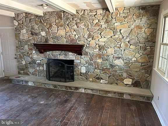 4th image of 1603 Fairmount Ave