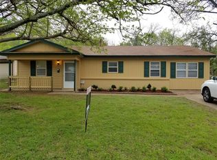 1806 Friar Tuck Dr, Arlington, TX 76013