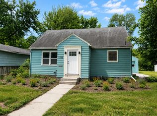 1212 S 3rd St, Ames, IA 50010