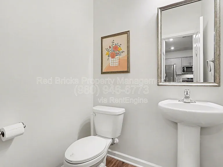 7718 Nelson Rd — Photo 14