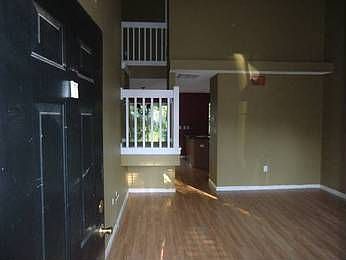2nd image of 7545 Petrea Ln