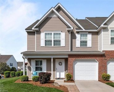 301 Robyns Glen Cir, Greensboro, NC, 27409