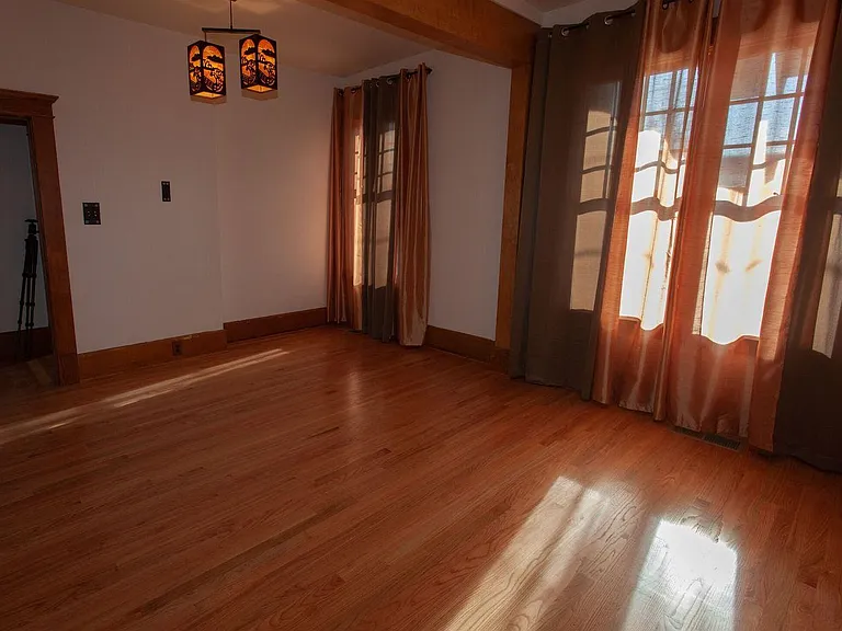 Back bedroom 1