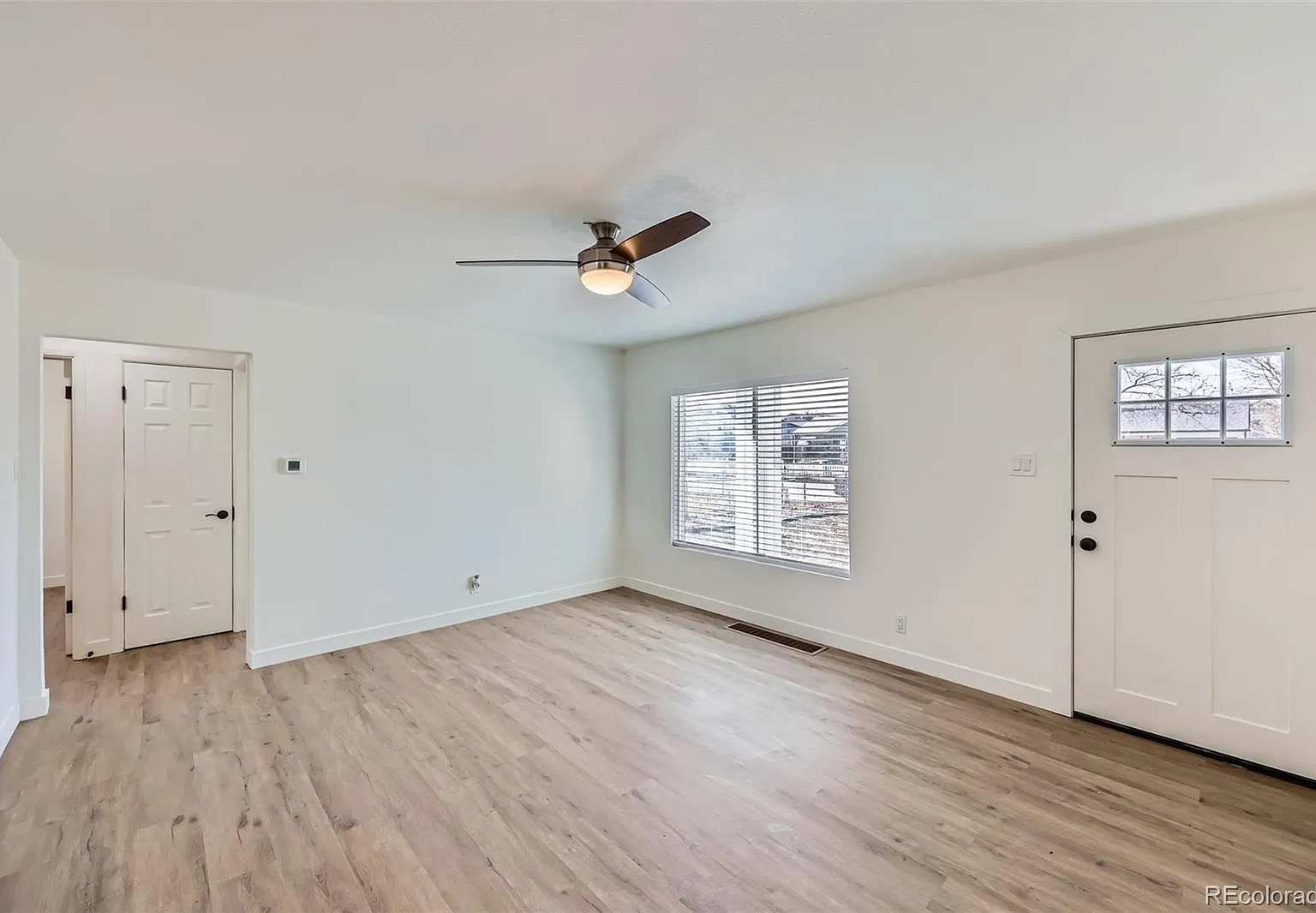 2 bed, 1.0 bath, 784 sqft, $1,975 — Photo 3