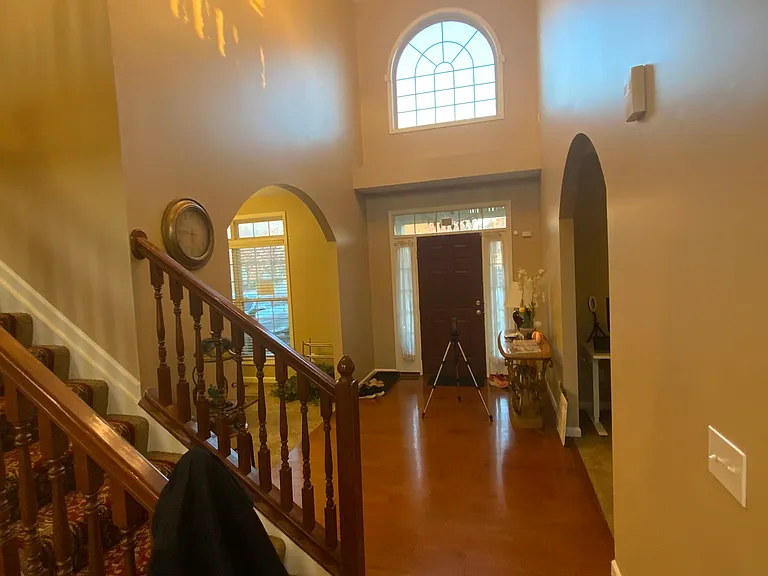 7337 Clover Park Way — Photo 6