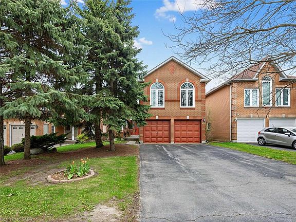 3rd image of 7 Luba Ave