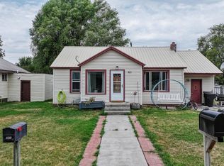 302 S 1st St W #W, Grace, ID 83241