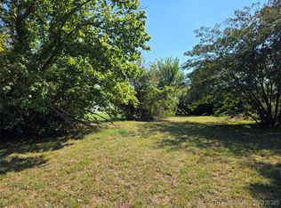 1410 SE White St, Ardmore, OK 73401