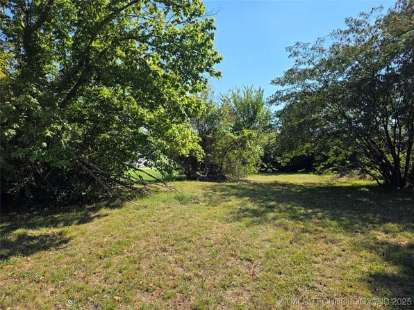 1410 SE White St, Ardmore, OK 73401