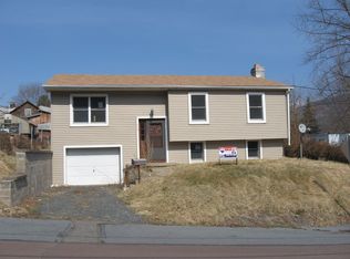 717 Shuman St, Catawissa, PA