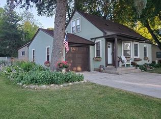 310 2nd Ave SE, Nya, MN 55397