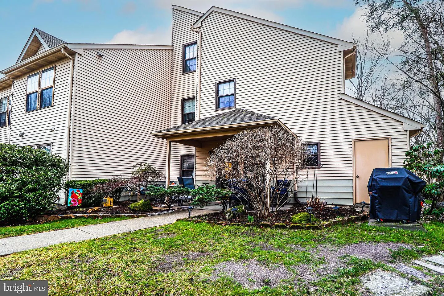 111 Bluebell Dr photo 1