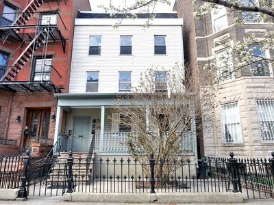 75 Herkimer St, Brooklyn, NY, 11216