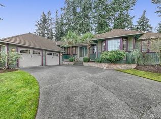 16517 121st Ave NE, Bothell, WA 98011