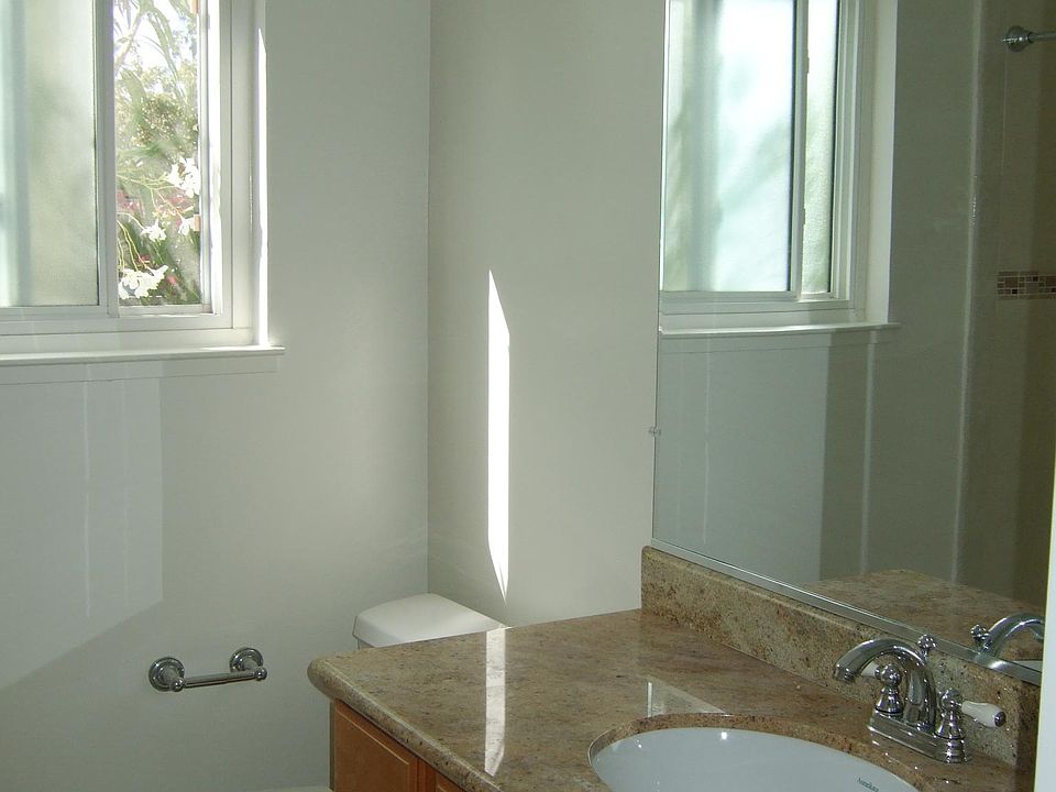 1st image of 863 Viceroy Way