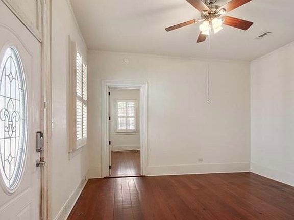 4th image of 3014 Annunciation St