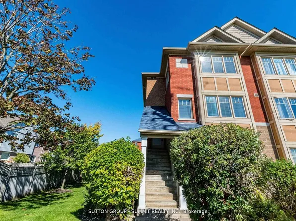 5035 9th Line #11, Mississauga, ON L5M 0E6