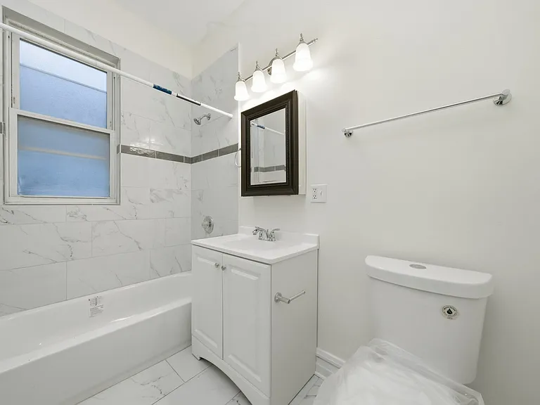 7442 S Langley Ave #2 — Photo 7