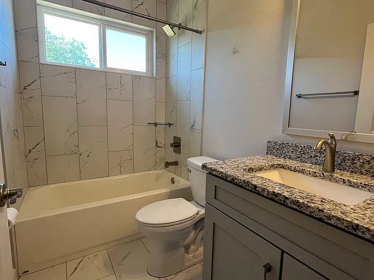 38 Pine Hill Ln #B — Photo 14