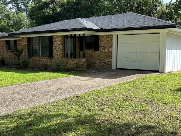 900 N 23 1/2 St, Corsicana, TX 75110