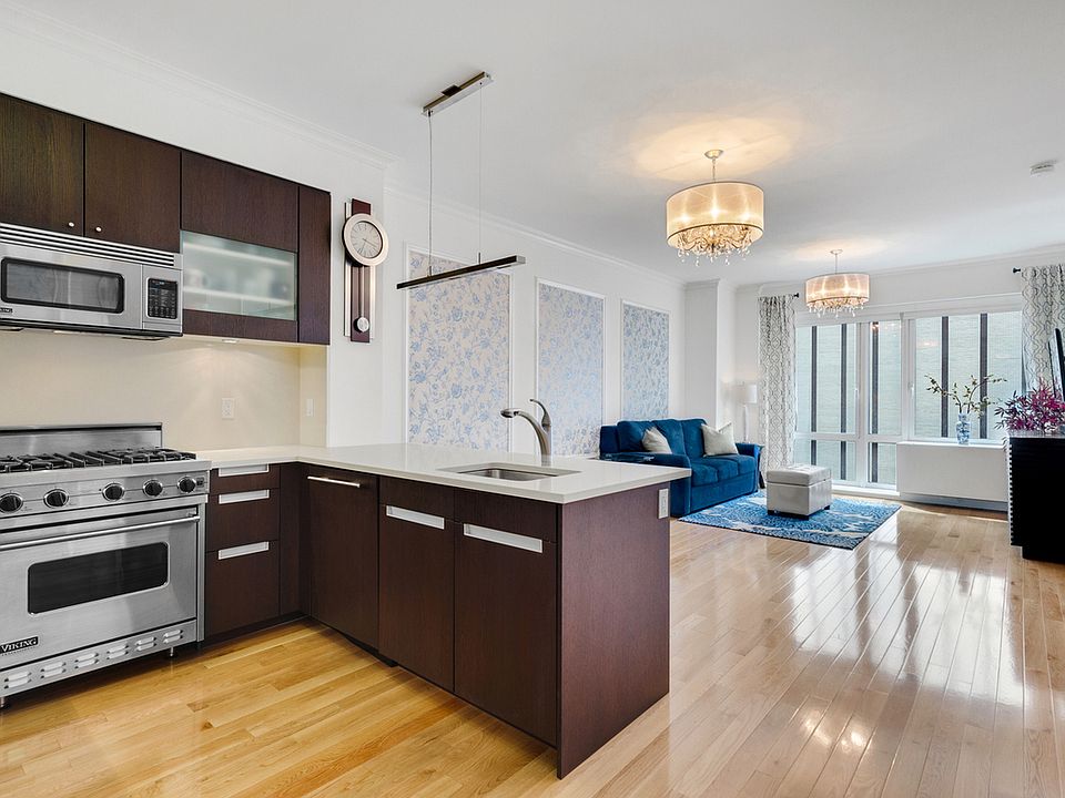 1st image of 454 W 54th St APT 4B