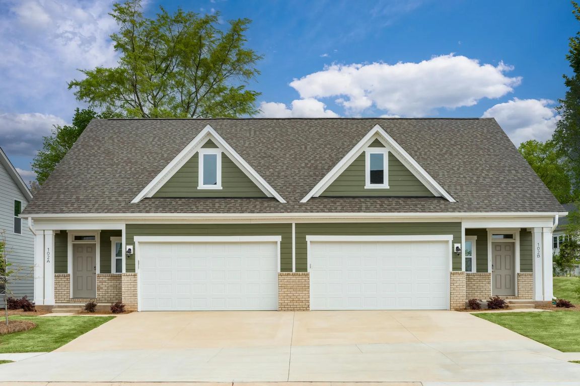 A peaceful community where you can live fully _ and leave the hard work to us.