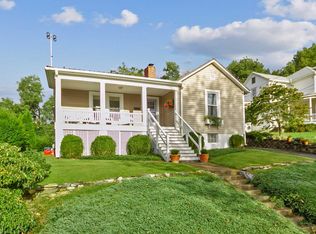 319 Henry Ave, Pulaski, VA 24301