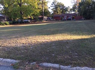 305 Palm Dr, Warner Robins, GA